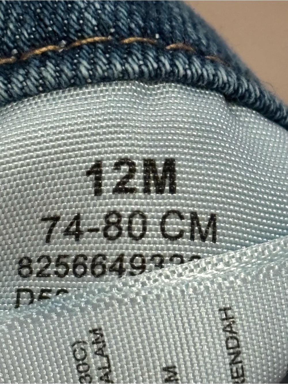 ๐ (12m) Leviโs Classic Denim Overalls - Picture 5 of 5
